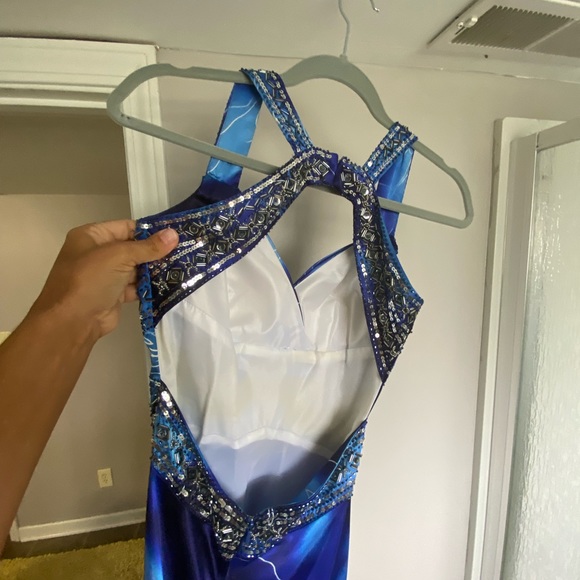 Blue beaded floral formal dress - Picture 5 of 6